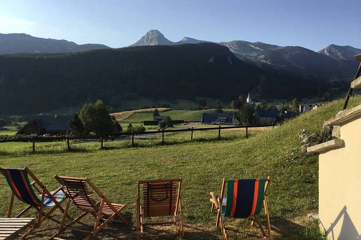Maison de vacances pour 8 personnes, avec jardin, animaux acceptés à Corrençon-en-Vercors