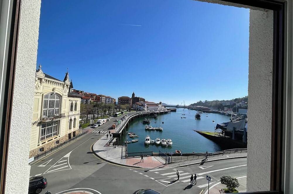 Apartamento entero, Artza Ii apartamento con vistas al puerto in Bermeo, Reserva de la Biosfera de Urdaibai