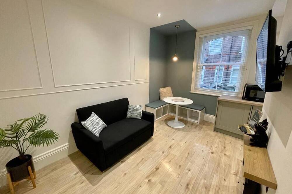 Ganze Wohnung, High Town Apartments | Nur wenige Schritte vom Bahnhof Luton in Luton, Chiltern Hills