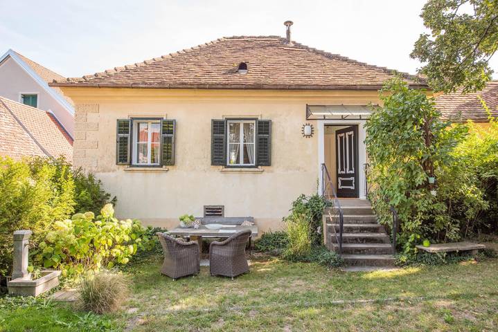 Ferienhaus für 2 Personen, mit Balkon und Garten