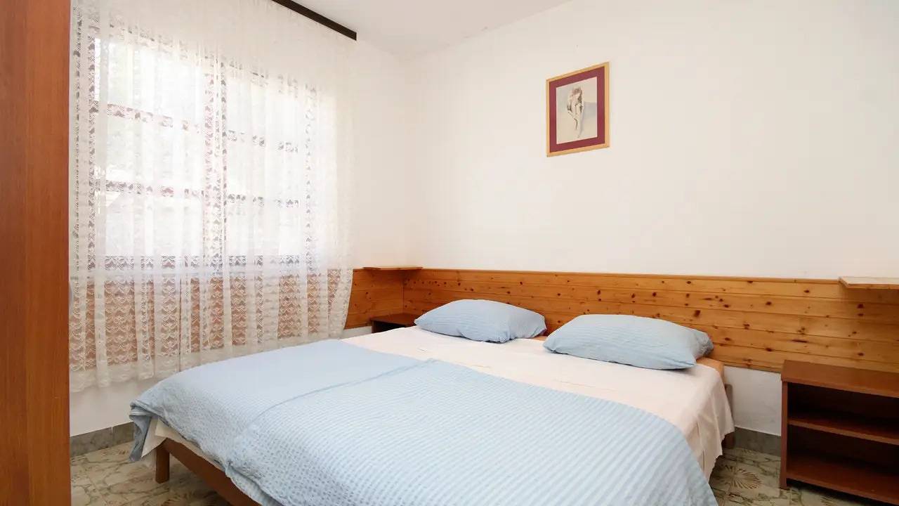 Cijeli apartman za odmor, Ferienwohnung für 5 Personen (30 m²) in Lavdara in Lavdara (Zadar), Sali