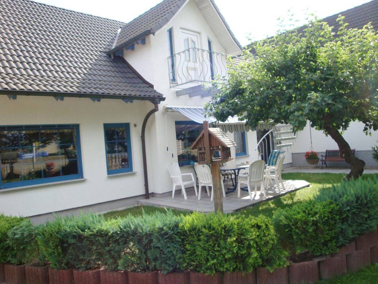Gästehaus für 4 Personen mit Garten in Laage, Mecklenburgische Seenplatte