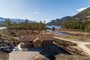Villa für 8 Personen, mit Garten und Sauna sowie Terrasse in Norwegen