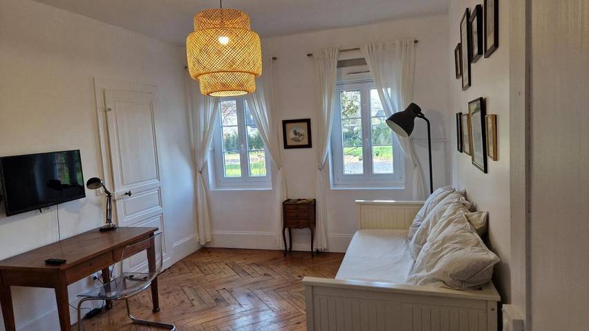 Gîte pour 2 personnes, avec jardin à Croix-Mare
