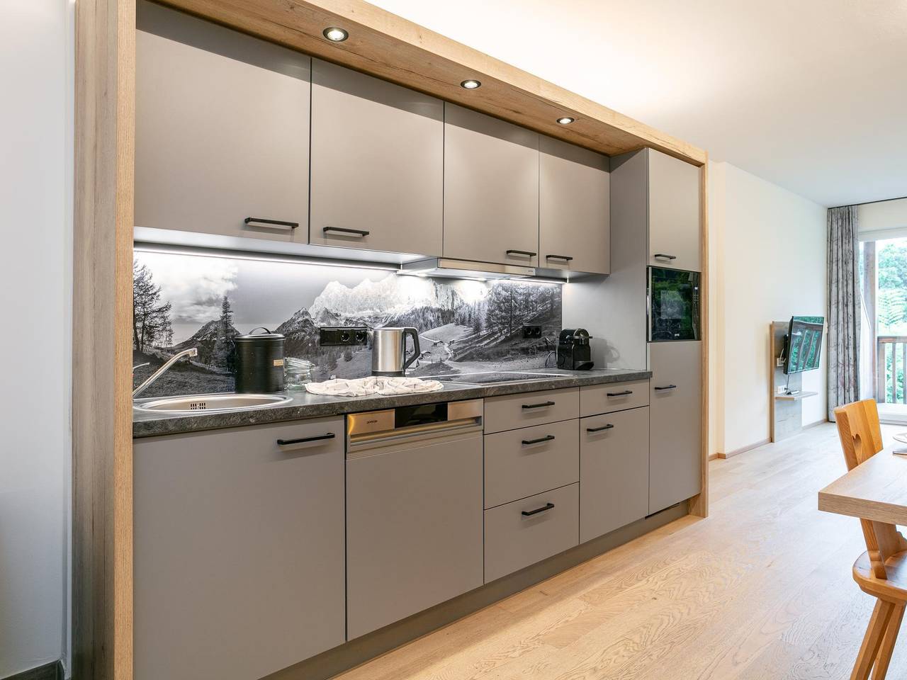 Ganze Wohnung, Stilvolle Wohnung mit Süd-West-Balkon in Haus, Schladming-Dachstein