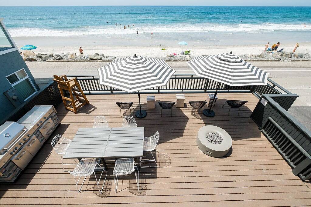 Ganze Wohnung, First Floor King Room (103) in Oceanside, San Diego County