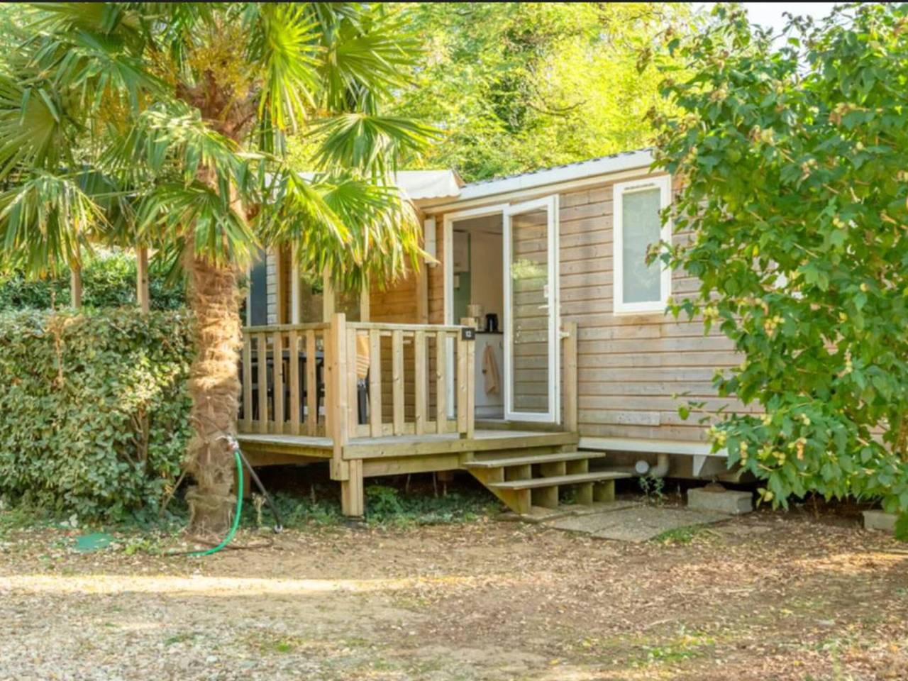 Mobilheim mit Terrasse, 3 Schlafzimmer, für 6 Personen in Rivedoux-Plage, Ile de Re
