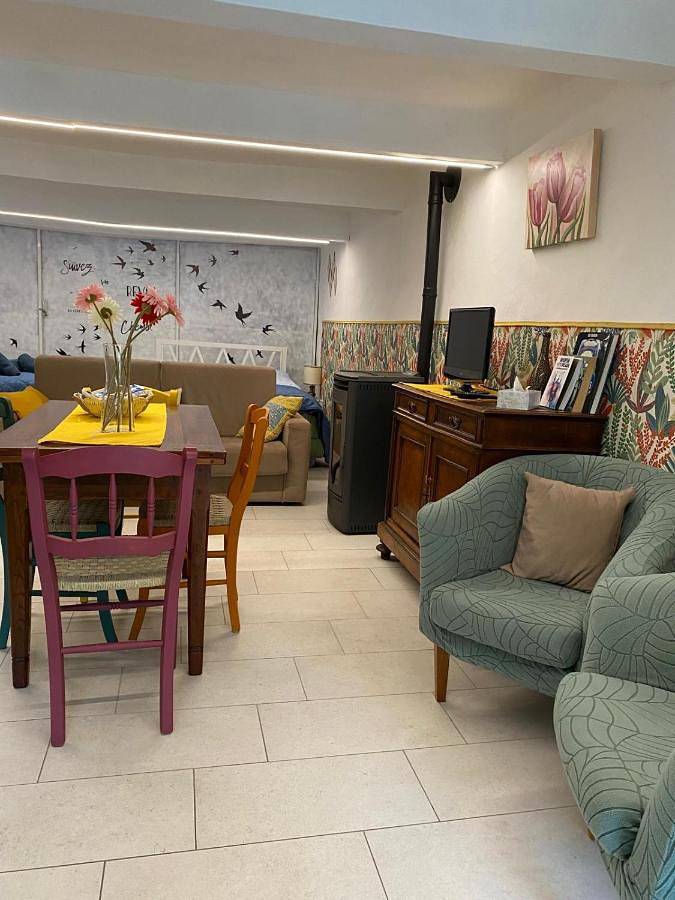 Gîte pour 4 personnes, avec vue et terrasse à Tende - 3