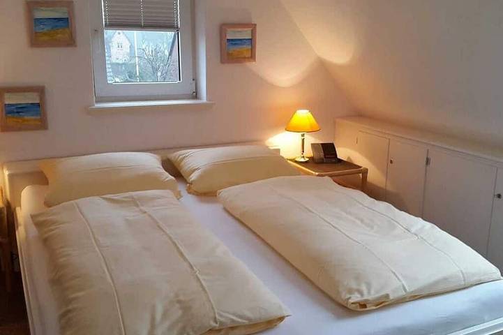 Ganze Wohnung, Anne 1,  traumhafte Lage mit Garten und Strandkorb in Tinnum, Sylt (Gemeinde)