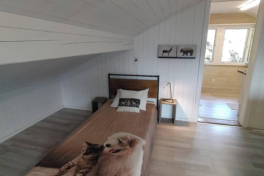 Holz-Chalet mit Pergola in der schönen Zentralschweiz für 4 Personen +🐾 in Ennetmoos, Vierwaldstättersee