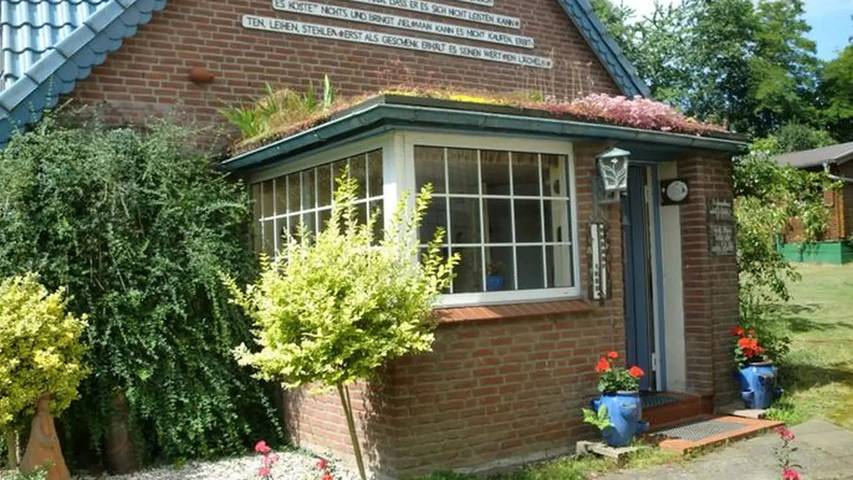 Ferienhaus für 4 Personen, mit Terrasse und Garten in Malente