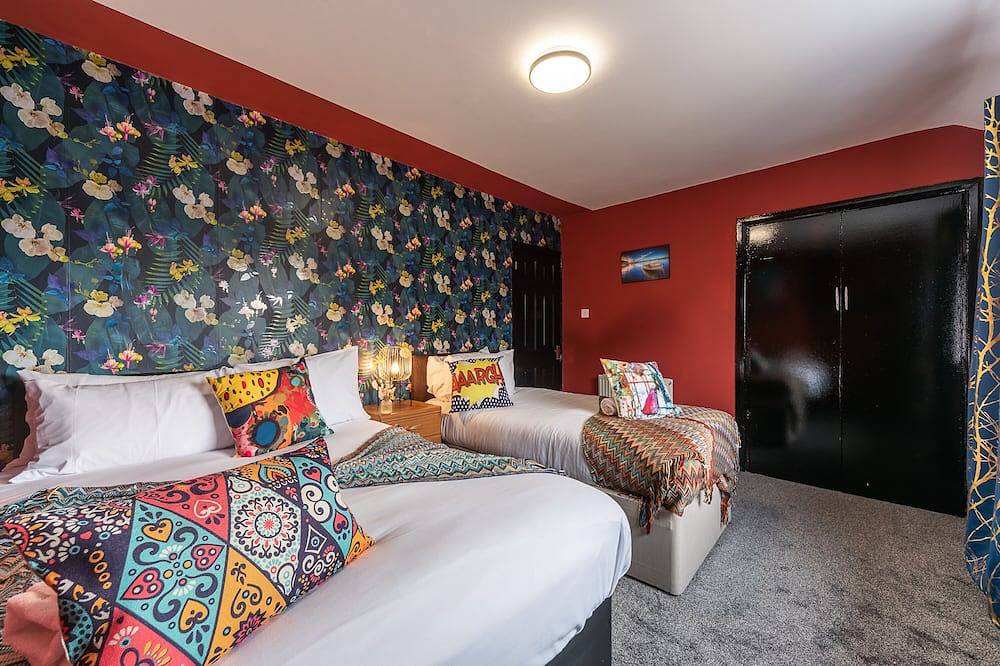 J's Fresh Newly Refurb 2 Bedroom Garden Parking in Kingston upon Hull, Yorkshire y Humber