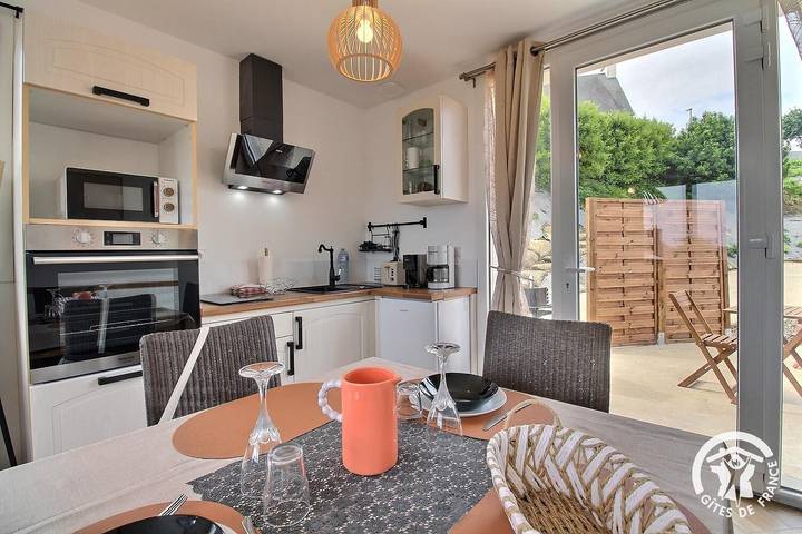Gîte pour 2 personnes, avec terrasse à Louannec - 4