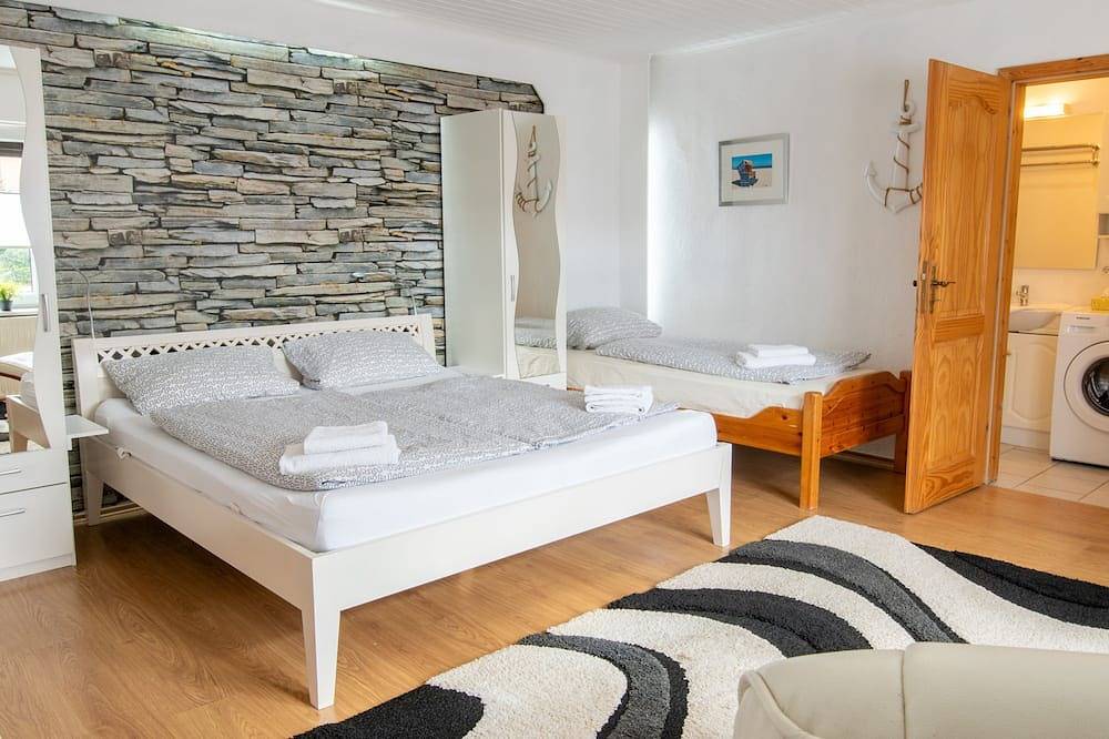 Ganze Wohnung, Ferienwohnung - Ferienunterkünfte Wusterhusen in Wusterhusen, Vorpommern Greifswald