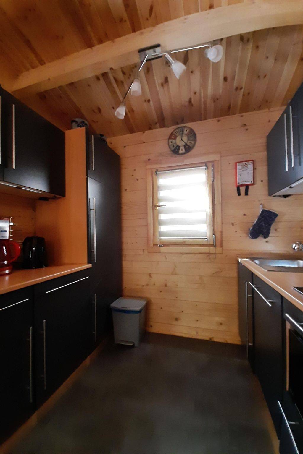 Mit Terrasse und Gemeinschaftspool in São Sebastião, Lagos