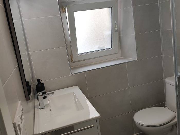Apartamento vacacional entero, Apartamento · Santander · ★Nuevo · 2 dormitorios · 5 camas · 1 baño in Santander, Costa de Cantabria
