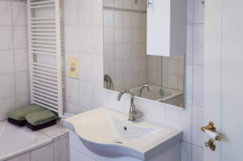 Ganze Wohnung, Ferienwohnung/App. für 3 Gäste mit 70m² in Rendsburg (14428) in Rendsburg, Nord-Ostsee-Kanal