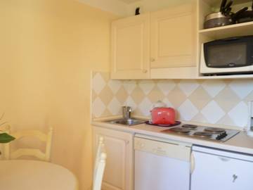 Appartement De Vacances pour 5 Personnes dans Roquebrune-sur-Argens, Région de Draguignan, Photo 4