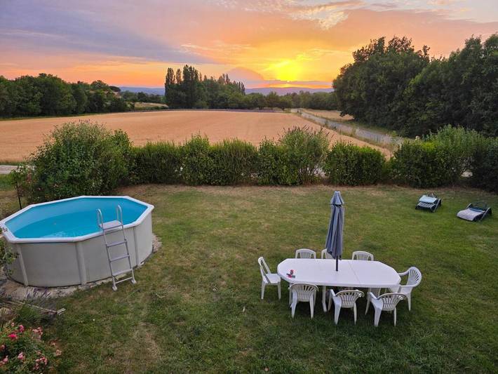 Location de vacances pour 6 personnes, avec Balcon et Terrasse ainsi que Jardin et Piscine à Rochebaudin - 3
