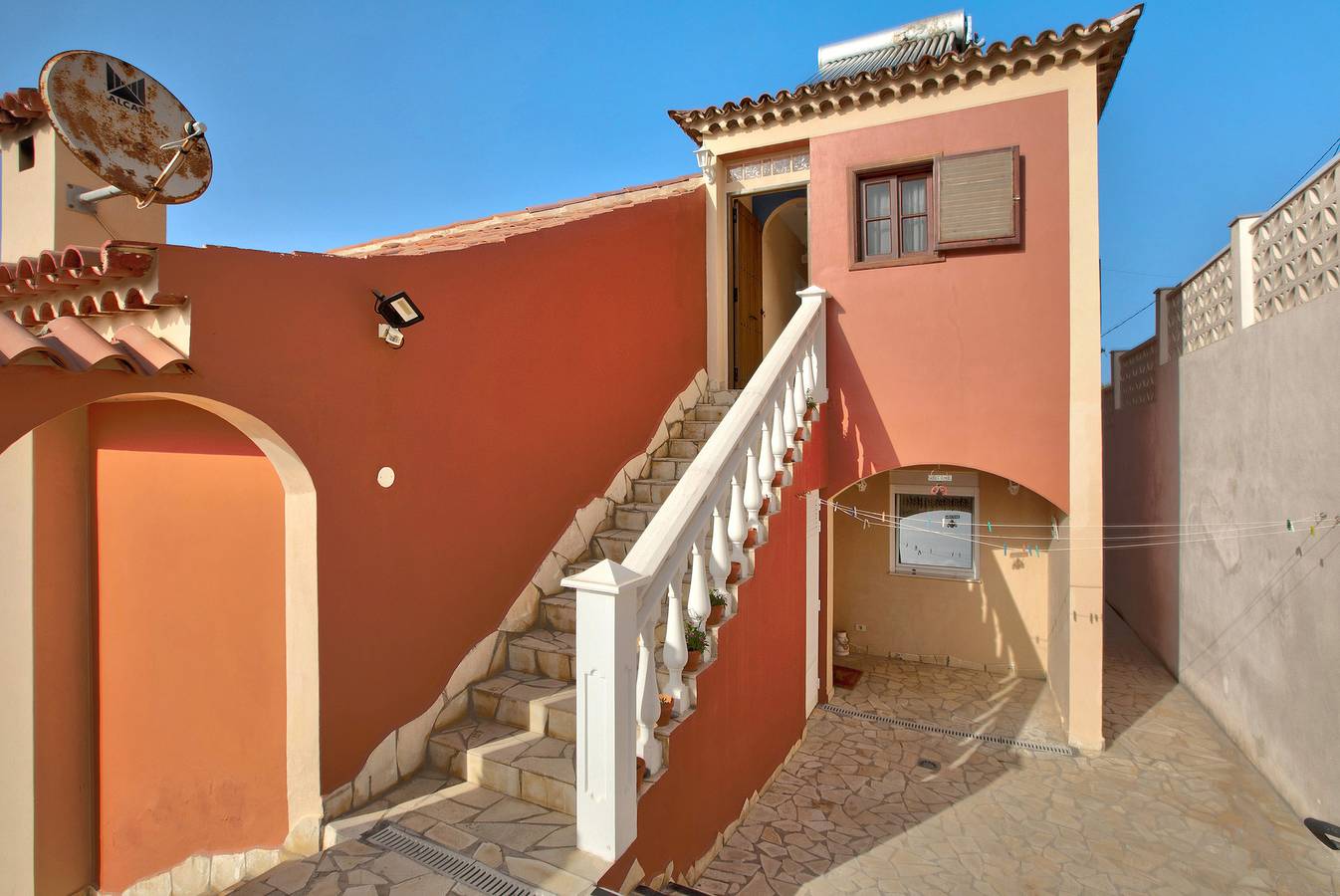 Estudio entero, Apartamento vacacional "Petite Paradise" con terraza y Wi-Fi in Tejinetilla, San Cristóbal de La Laguna