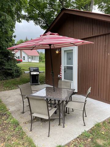 Lake House for 3 Guests in Torch Lake, Antrim County, Picture 2