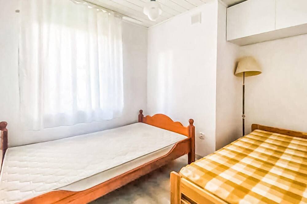 1 bedroom beautiful home in Kamionki Male in Kujawien-Pommern