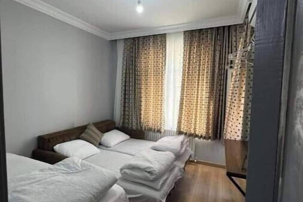 Appartamento intero, Taksim Royal Suit 4 Room in Taksim and No Stairs in Beyoğlu, Şehit Muhtar Mahallesi