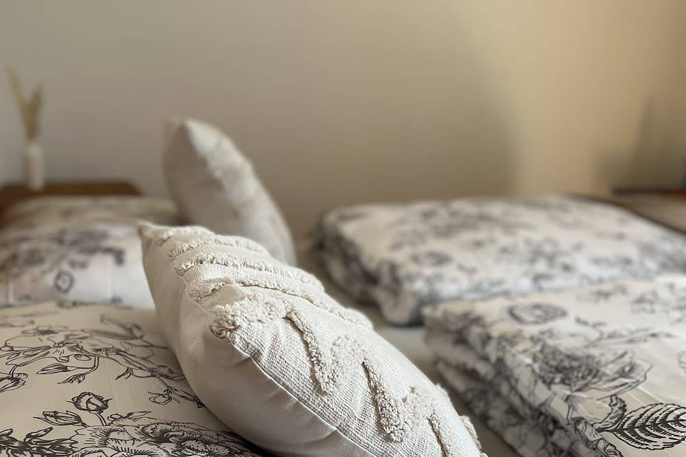 Ferienhaus für 22 Personen am Neusiedler See - Gratis W-Lan, Griller, Garten in Gols, Neusiedlersee-Hügelland