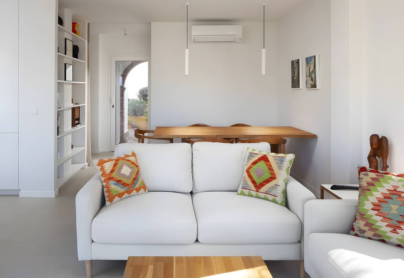 Apartamento 'Azura' con vistas al mar, Wi-Fi y aire acondicionado in Urbanización Villa del Mar, Vélez-Málaga