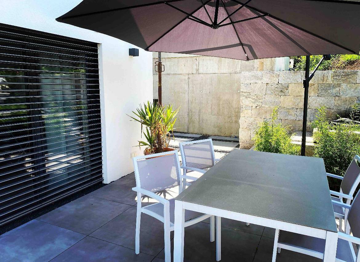 Ganze Wohnung, Ferienwohnung 'Burgblick' mit privater Terrasse, privatem Garten und Wlan in Harburg (Schwaben), Bayerisch Schwaben