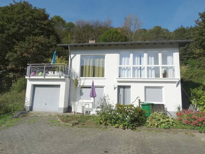 Ferienwohnung für 4 Personen, mit Terrasse und Garten in Rengsdorf-Waldbreitbach