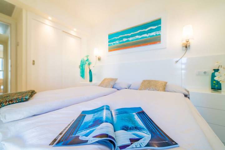 Ganze Wohnung, Sa Maniga 3 E komfortable FeWo, Strandlage, 2 Schlafzimmer, bis 4Pers. WLAN in Cala Millor, Sant Llorenç des Cardassar