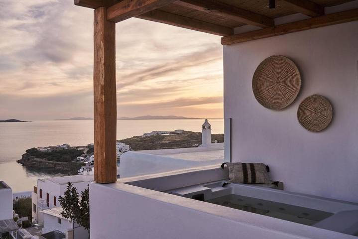 Hôtel pour 2 personnes, avec Balcon et Jacuzzi ainsi que Terrasse et Jardin