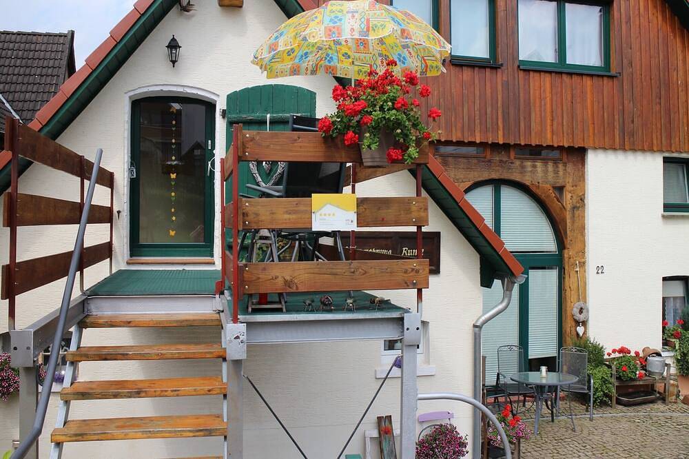 Ganze Wohnung, Ferienwohnung mit Sauna in Lothe in Schieder-Schwalenberg, Kreis Lippe