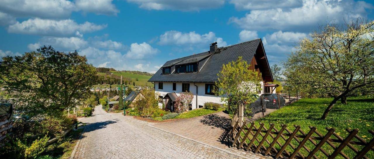Ganze Wohnung, One-Bedroom Apartment in Schwarzenberg (Erzgebirge), Erzgebirge