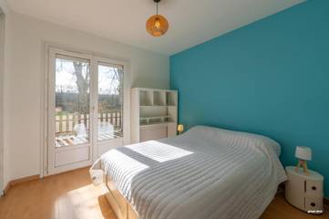 Gîte pour 2 personnes, avec jardin et piscine à Pin-Balma