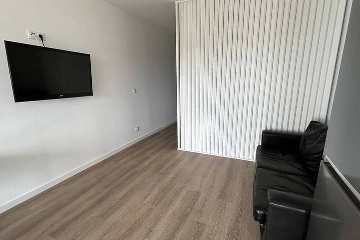 Apartamento T1 com Terraço in Coimbra, Coimbra Distrikt