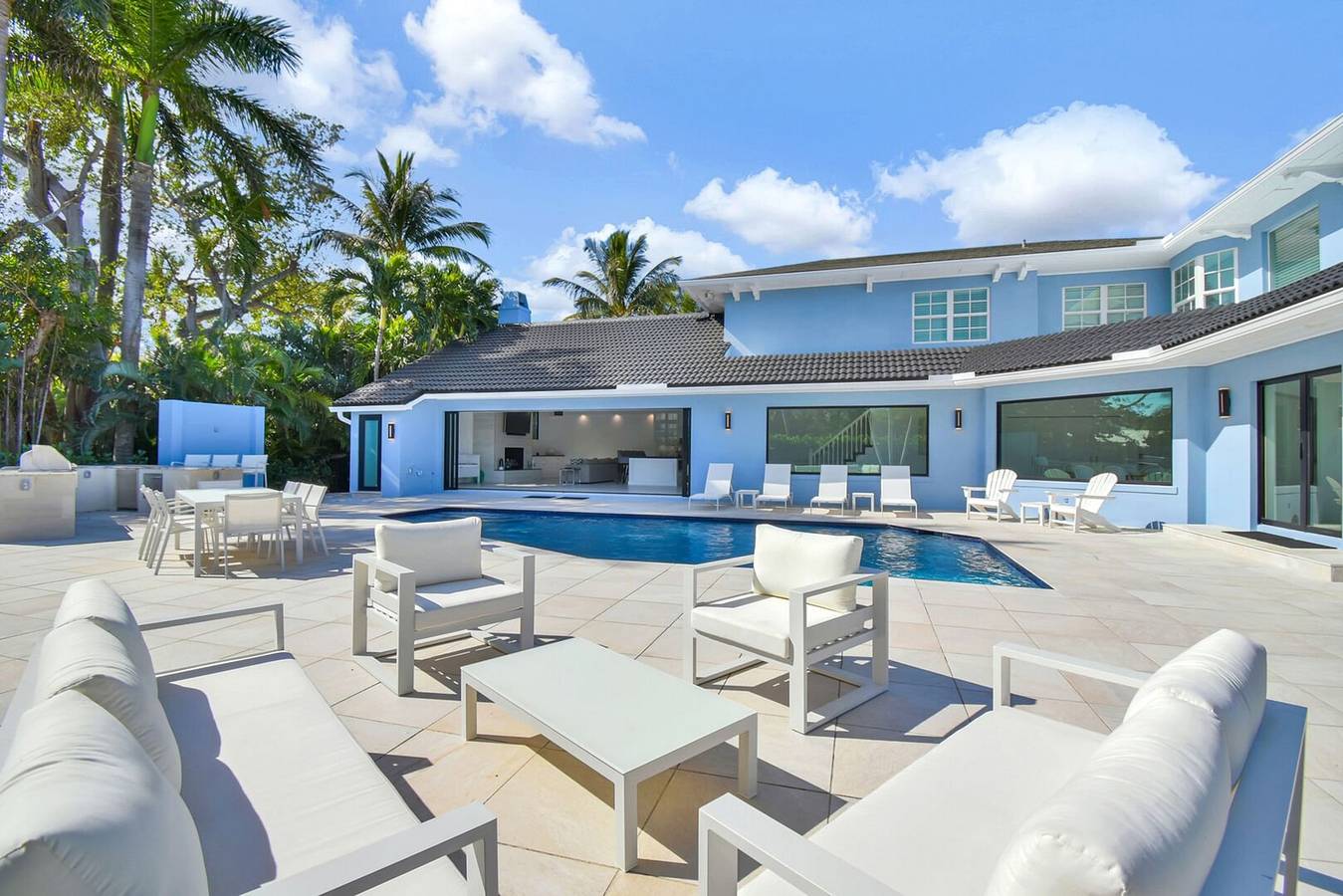 1036, 3 Bedroom 3 Bathroom Spacious Home with Heated Pool, 200 yards to the beach, under a mile to Atlantic Ave! in Delray Beach, Palm Beach County