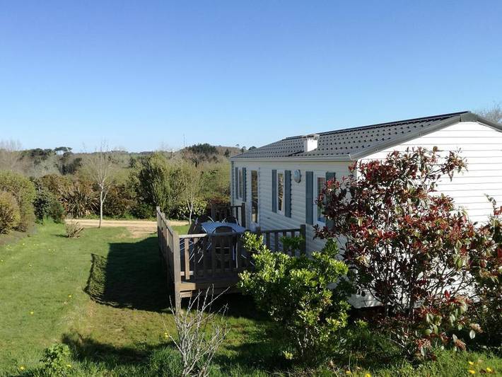 Mobil home pour 6 personnes, avec sauna et bassin pour enfant, animaux acceptés à Pouldreuzic - 2