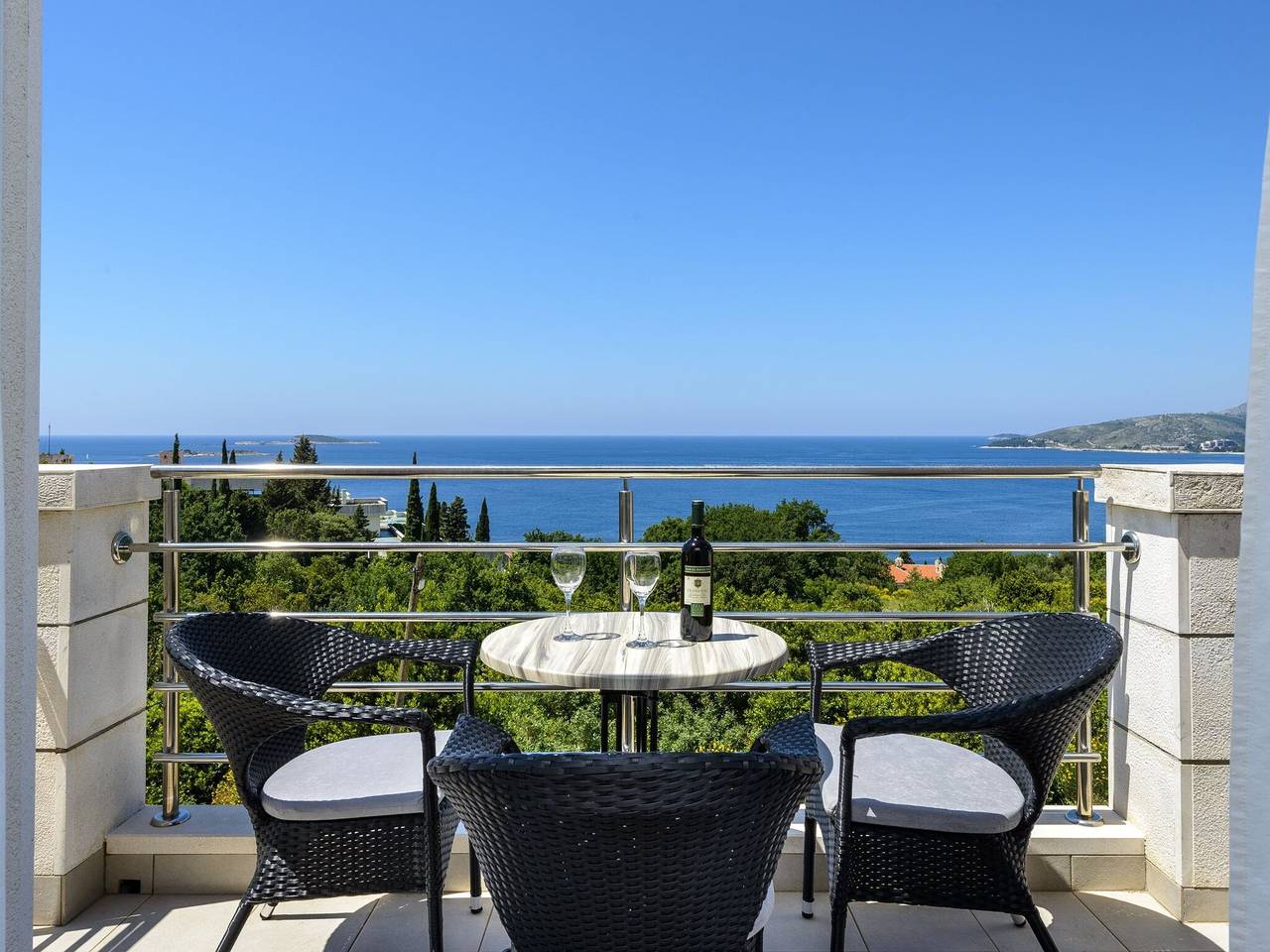 Cijeli apartman, Apartments Maris-Comfort One Bedroom Apartment  with Terrace and Sea view in Plat, Dubrovačko-neretvanska županija