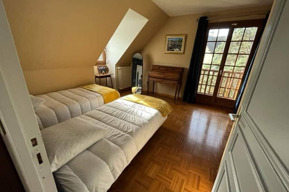 Gîte à Octeville - sur- Mer, 8 personnes, entre Le Havre et Etretat, 3 chambres. in Octeville-sur-Mer, Région du Havre