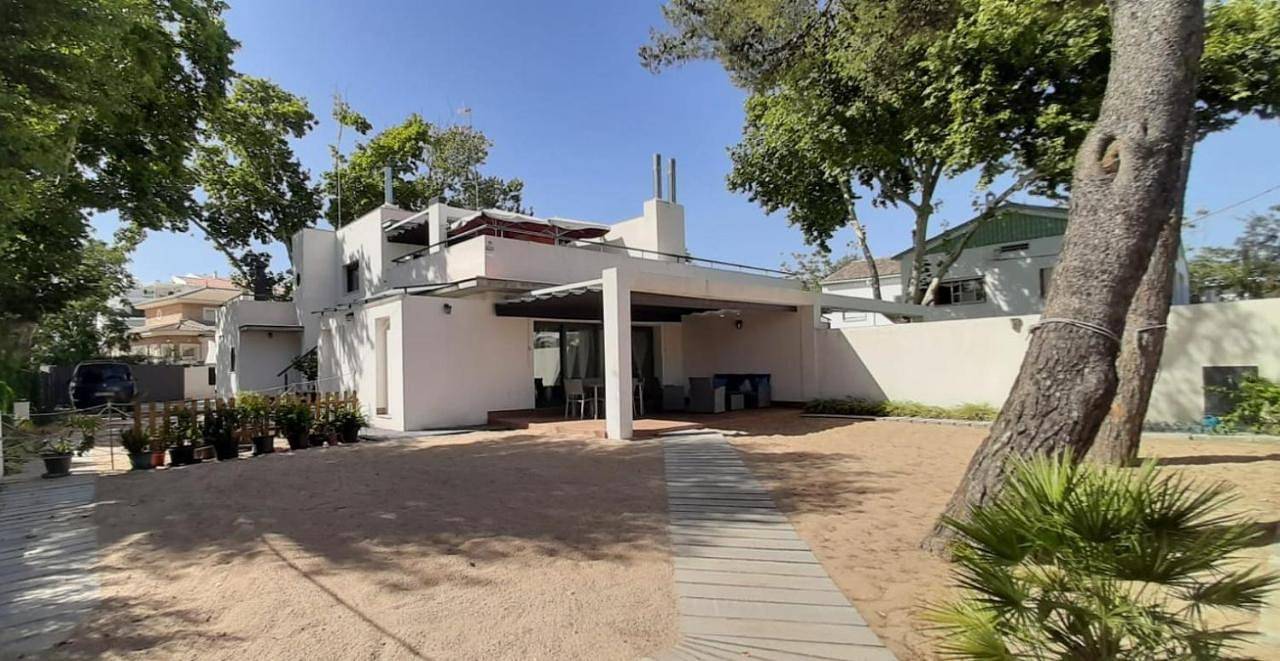 Three-Bedroom House in Punta Umbría, Costa de la luz
