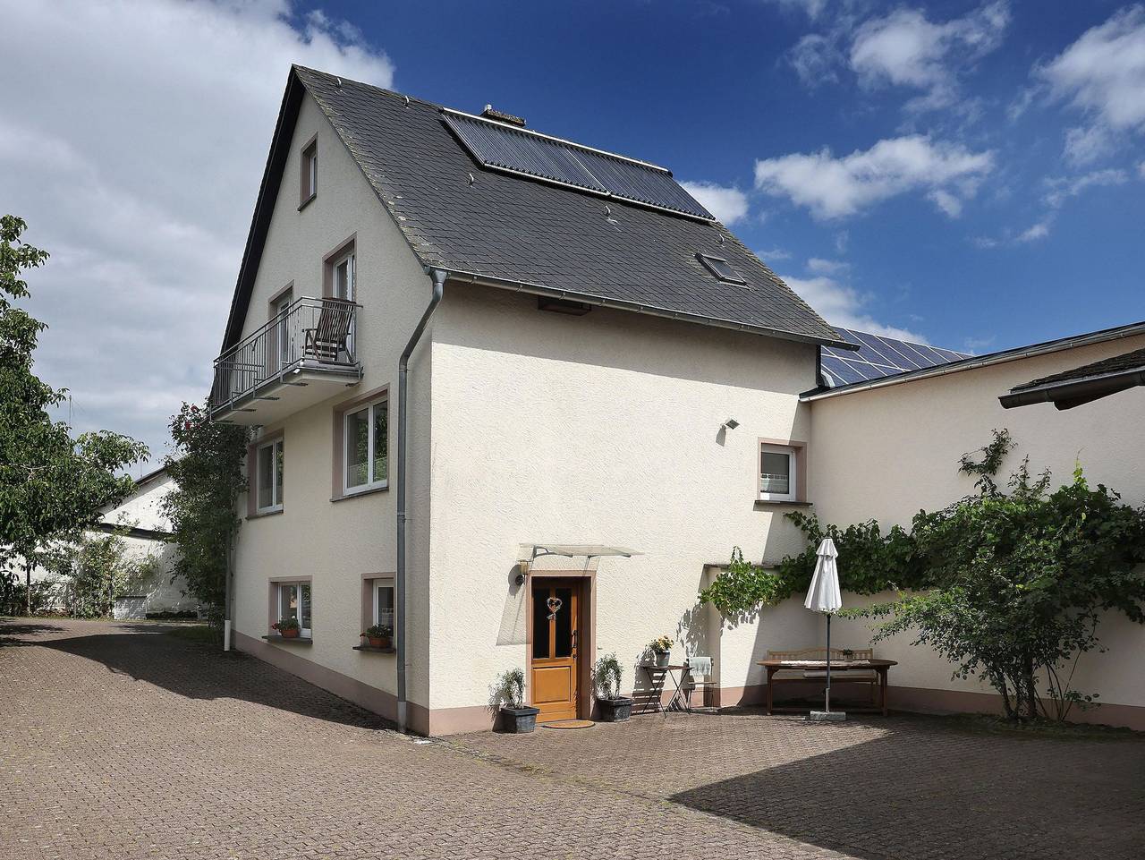 Strohpension oder Ferienwohnung Gerberhaus - Ferienhaus (Gerberhaus gesamt) für 5-7 Personen in Manderscheid, Bernkastel-Kues & Umgebung