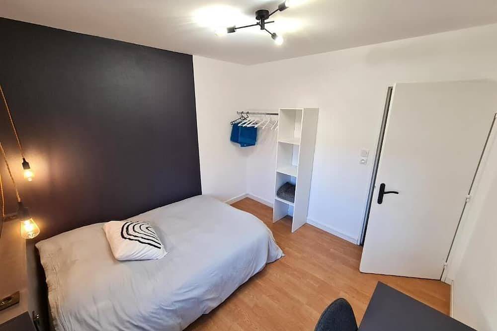 Entire apartment, In the Clouds - Free parking -Independent entrance in Mulhouse, Mulhouse region