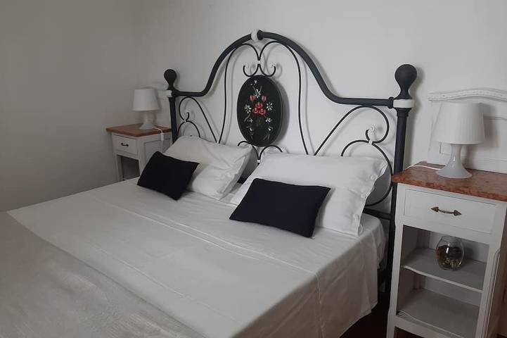 Ganze Wohnung, La Cupoletta Gilda- vacation house - lake view Trevignano near Rome in Trevignano Romano, Braccianosee