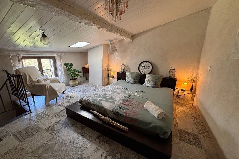 Appartement entier, La bergerie in Roquefort-les-Pins, Côte méditerranéenne (France)