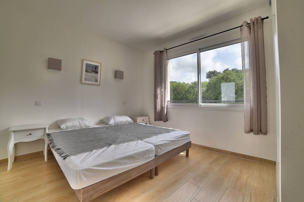 Neue Auflistung - Luxusvilla mit Pool und Whirlpool in einer Residenz mit Tennis in Saint-Augustin, Côte de Beauté