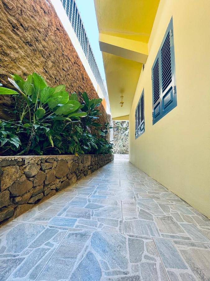 Gîte pour 7 personnes, avec jardin et vue dans São Vicente - 2