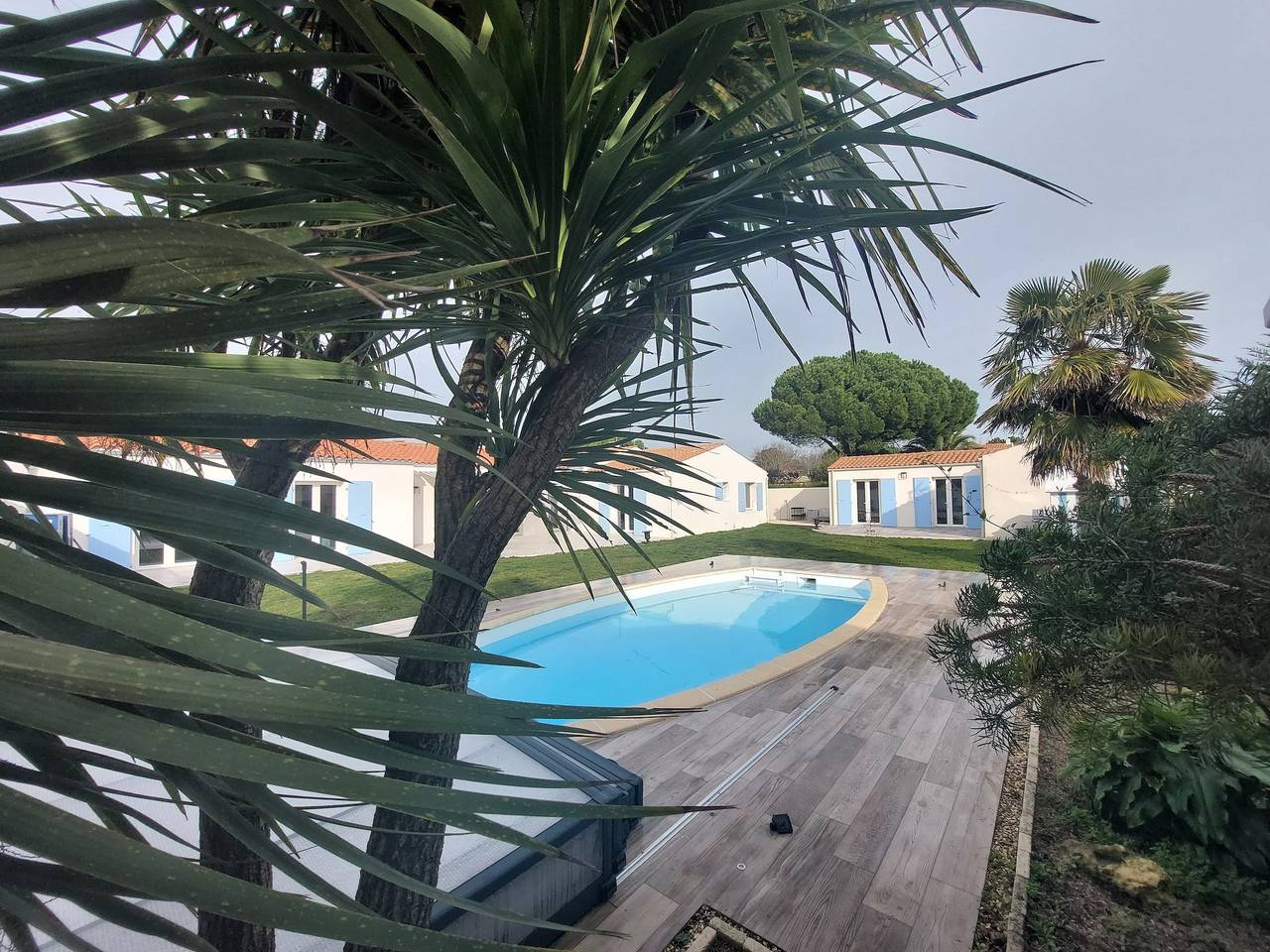 Gästezimmer – La Barjuline: Studio für 4 Personen mit Gemeinschaftspool in La Brée-les-Bains, Côte de Beauté