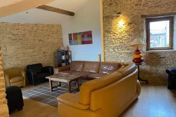 Gîte pour 12 personnes à Prissé